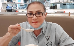 Mpok Atiek Akui Wajahnya Mirip Nenek Sihir Imbas Suntik Silikon Gratis