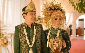Aldi Taher Umbar Momen Dikecup Istri Berkali-Kali, Bikin Resah Hingga Disebut Tak Layak Posting