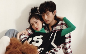 Si Kembar 'Penthouse' Kim Young Dae dan Han Ji Hyun Intim di Majalah Hingga Nyaris Ciuman