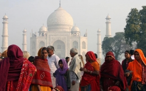 Seluruh WNA Dari India Bakal Dilarang Masuk Indonesia Mulai 25 April