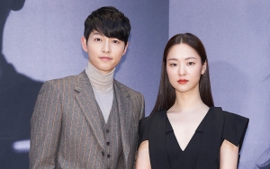 Jeon Yeo Bin Jadi Asisten Song Joong Ki di Lokasi 'Vincenzo', Auto Digoda Habis-Habisan