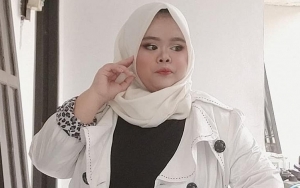 Rahmawati Kekeyi Pede Pamer Kompilasi Foto Pasca Ngamuk Fisik Dihina, Banjir Pujian?