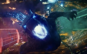 Sutradara 'Godzilla Vs Kong' Terang-terangan Sebut Robot Mechagodzilla 'Kesurupan' Saat Bertarung