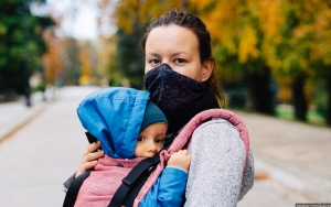 Austria Pakai 'Lollipop' untuk Lakukan Testing COVID-19 ke Anak-Anak dan Balita