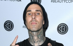 Selamat Dari Kecelakaan Pesawat, Travis Barker Sempat Alami Trauma Berat