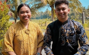 Sering Ditanya Kenapa Pilih Mumuk Gomez, Ini Jawaban Tak Terduga Calon Suami