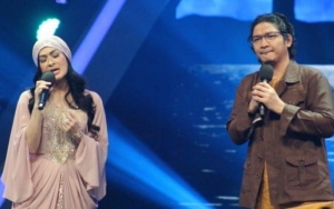 Iis Dahlia Protes Tak Diajak Foto Bareng Juri 'Voice Of Ramadan' Lain, Begini Pembelaan Pasha Ungu