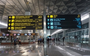 Ribuan Masyarakat Padati Bandara Soetta Jelang Pemberlakuan Larangan Mudik 2021