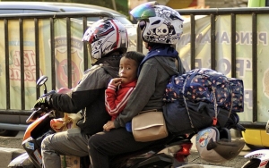 Hari Pertama Larangan Mudik, Polisi Tutup Jalur Arteri hingga Jalan Tol