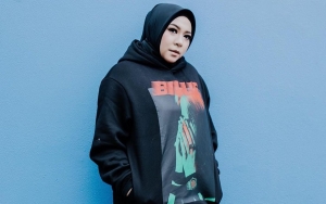 Melly Goeslaw Sedih Saat Momen Kelulusan Anak, Cita-Cita Kocak Sang Putra Justru Bikin Salfok