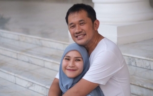 Zaskia Adya Mecca Panik Hanung Bramantyo Bawa si Bungsu Ngantor Saat Demam: Ngadi-ngadi!