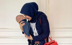 Viral Video Kiano Remas Wajah Baby Ukkasya, Wajah Zaskia Sungkar Mau Nangis Curi Perhatian