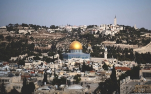 Israel-Palestina Masih Panas, Salat Idul Fitri di Masjid Al Aqsa Tetap Berlangsung Khidmat