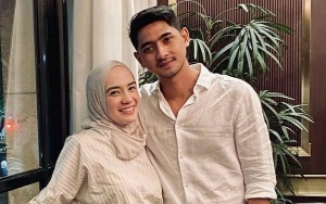 Putri Anne Curhat Susahnya Pose Foto Bareng Arya Saloka, Hasil Akhir Jepretan Malah Bikin Melting