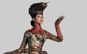 Miss Universe 2020: Puteri Indonesia Ayu Maulida Cantik Dihiasi Kostum Komodo 300 Kg