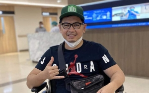 Tommy Kurniawan Lakukan Check Up Pasca Operasi Lutut, Ungkap Kondisi Terkini