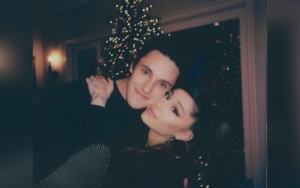 Ariana Grande Ternyata Diam-Diam Sudah Menikah!