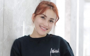 Viral Curhatan Netizen Ungkap Ayu Ting Ting Artis Pelit Gara-gara Ini