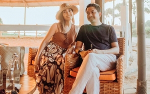 Suami Khawatir Ayu Dewi Pingsan Saat Main Golf, Langsung Beri Kejutan Manis Ini