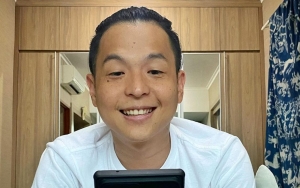 Ernest Prakasa Bagi Foto Lawas Jadi Model Video Klip, Wajah Bak Artis Asia Timur Banjir Pujian