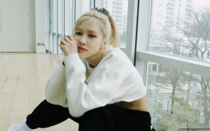 Rose BLACKPINK Tak Berikan Barang Mewah Tapi Hadiah yang Lebih Berkesan Ini untuk Staf