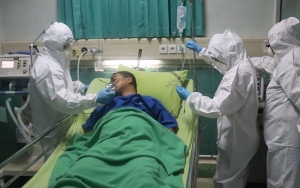 Satgas COVID-19 Akui Ada Kemungkinan RI Alami Lonjakan Kasus Luar Biasa