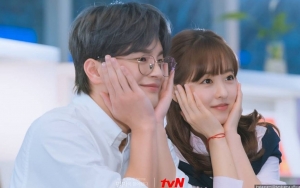 Masih Cocok, Seo In Guk & Park Bo Young Malu Pakai Seragam Sekolah di BTS 'Doom at Your Service'