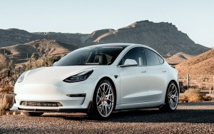 Mobil Tesla Dilarang Parkir di Kompleks Pemerintah Tiongkok Karena Masalah Keamanan