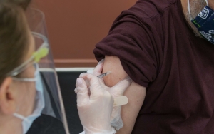 Sudah Vaksin 70 Persen Penduduk, Negara Ini Jadi yang Pertama di Eropa Capai Herd Immunity