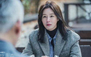Ternyata Ini Alasan Kyung Soo Jin Rela Potong Pendek Rambutnya di 'Mouse'