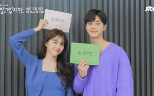 Menakjubkan, Chemistry Song Kang & Han So Hee Terlihat sejak Pembacaan Awal Naskah 'Nevertheless'!