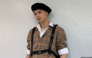 Cha Eunwoo Pamerkan Gaya Rambut Cepak yang Bikin Pangling, Netizen Kompak Komentar Begini