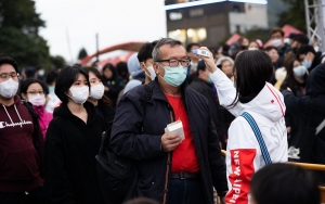 Susul AS, Korea Selatan Izinkan Warga Tak Bermasker di Ruang Terbuka Mulai Juli