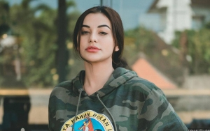 Nora Alexandra Sejak Kecil Sering Dianggap Aneh Karena Suka Bicara Sendiri Dengan Pohon
