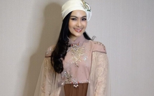 Tak Mau Berhenti Nyinyir, Iis Dahlia: Mulut Mulut Siapa?