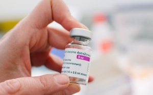 Vaksin AstraZeneca dan Johnson & Johnson Diduga Sebabkan Pembekuan Darah, Peneliti Ungkap Penyebab