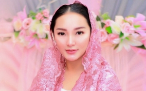 Jelang Anniversary, Zaskia Gotik Mendadak Bahas Keluarga Bahagia Bukan Berarti Tanpa Masalah