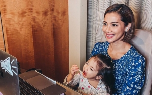 Nadia Mulya Belajar Daring, Bulu Mata Sang Putri Jadi Sorotan