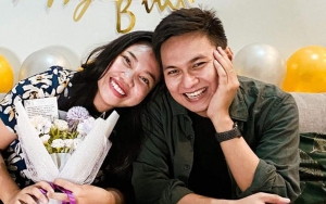 Mumuk Gomez dan Calon Suami Prewedding Pakai Adat Minang, Ternyata Ini Alasannya