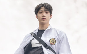 Bang Chan Stray Kids Buka Baju Di Panggung 'Kingdom', Auto Bikin Heboh
