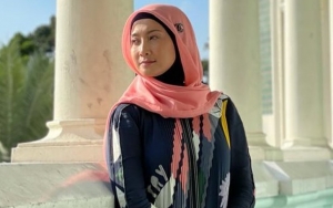 Desy Ratnasari Cerita Perjalanan Hidup Berliku, Dua Kali Gagal Pernikahan Hingga Sempat Lepas Hijab