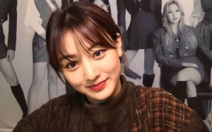 Jihyo Twice Bikin Silau Tampil Seksi Pakai Kemben Bermotif Mirip Batik