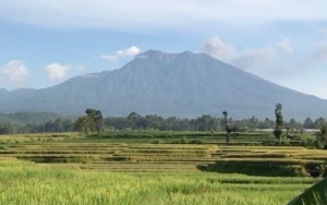 Analisis Lapan Soal Kilatan Cahaya Misterius dan Dentuman di Gunung Raung