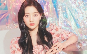 Jihyo Peringatkan Member TWICE yang Ingin Jalani Operasi Lasik, Ini Alasannya