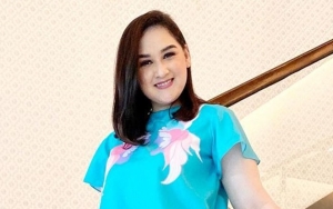 Tegaskan Sudah Sembuh dari Covid-19, Mona Ratuliu Pamer Bukti Foto Ini: Lebih Nikmat dari Sebelumnya