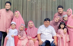 Ditinggal Pergi, ini 7 Momen Kenangan Ria Ricis dan Oki Setiana Dewi bersama Sang Ayah