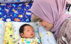 Bayi Nadya Mustika Dipuji Ganteng Maksimal Saat Pakai Topi, Nama Rizki DA Kembali Kena ‘Sentil’