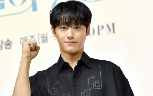 Lee Do Hyun Pamitan, Akui Tak Percaya 'Youth of May' Segera Berakhir