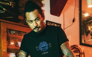 Jerinx Sid Bebas - Jerinx Sid Bebas Dari Penjara Apa Komentar Pertamanya Gusfik Com - Drummer superman is dead (sid) i gede ary astina alias jerinx hari ini bebas dari lembaga pemasyarakatan (lapas) kelas iia kerobokan.