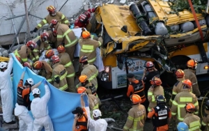 9 Orang Tewas Usai Gedung 5 Lantai Roboh Timpa Bus di Korea Selatan
